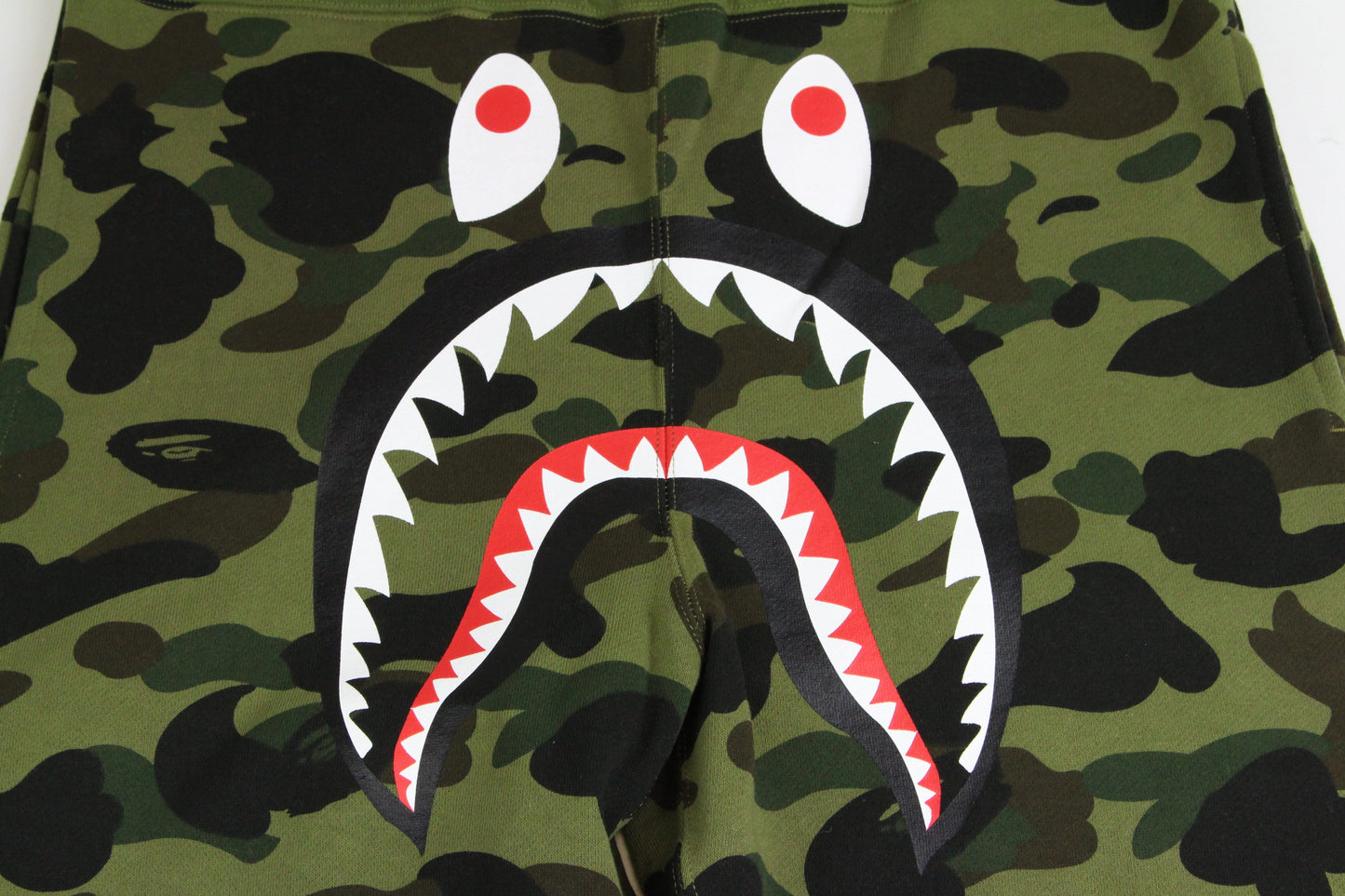 Bape 1st Green Camo Shark joggers - SaruGeneral