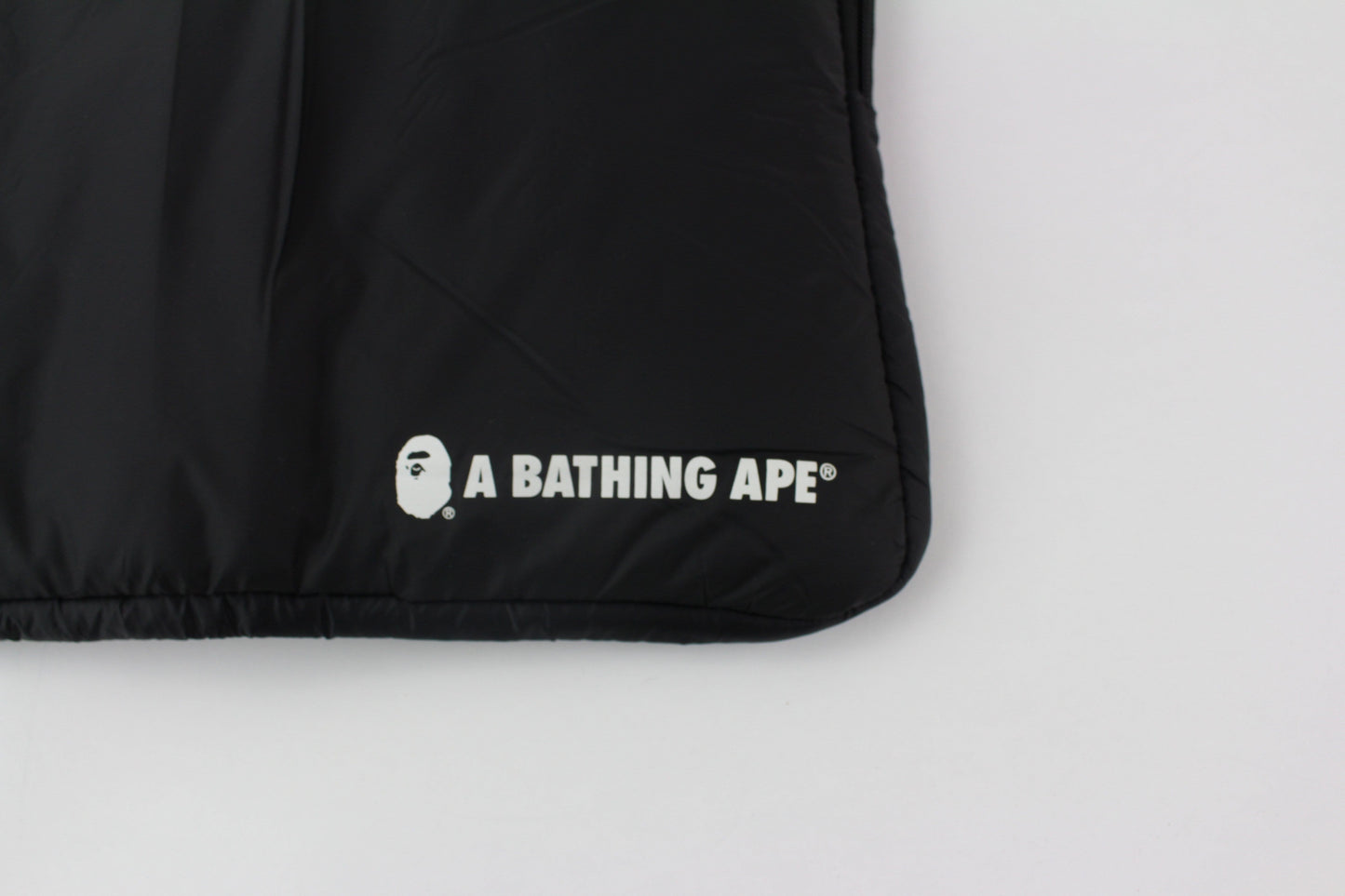 Bape Big ape logo laptop case black 33 x 24 - SaruGeneral