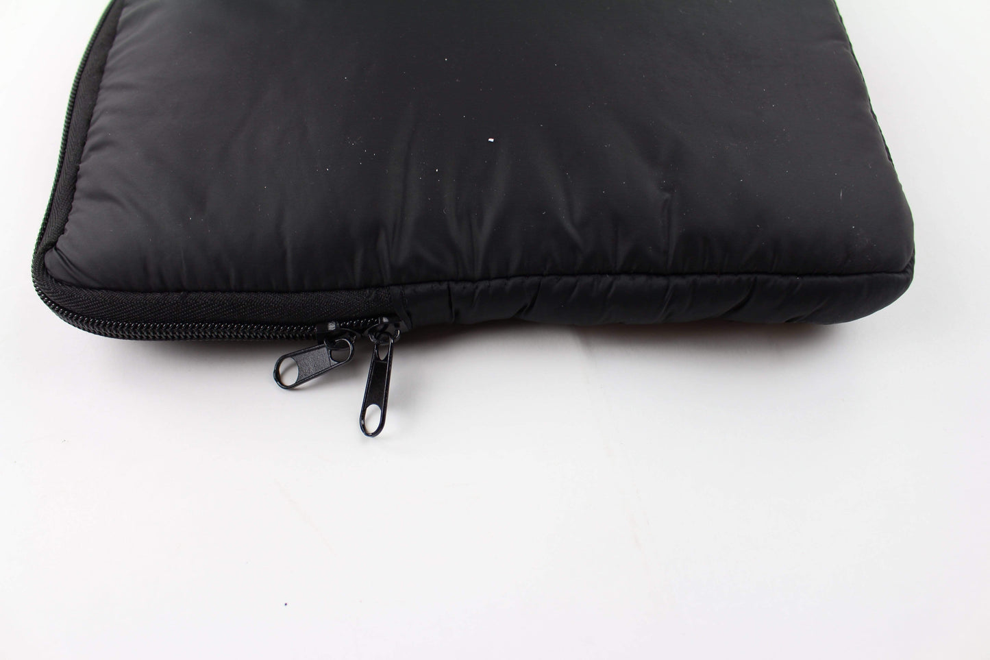Bape White Big Ape Logo Laptop Case Black - SaruGeneral