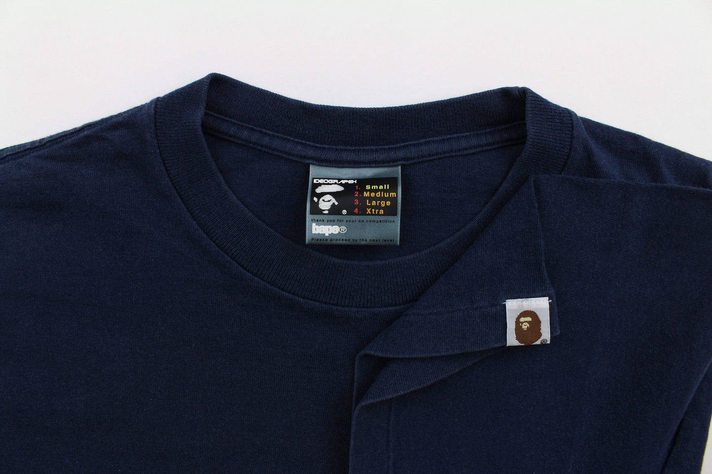 Bapesta White Small Logo Tee Navy - SaruGeneral