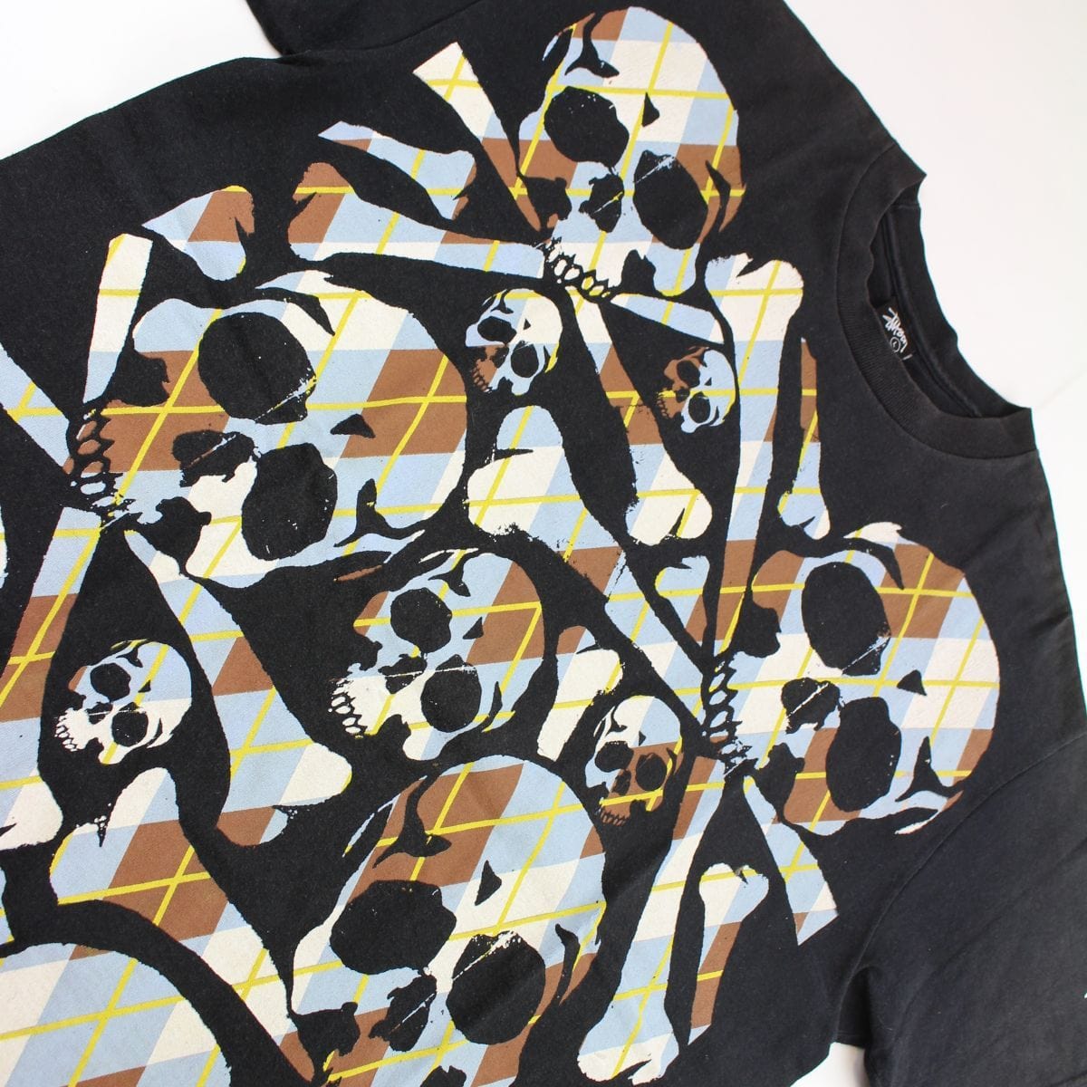 stussy skull logo tee black - SaruGeneral