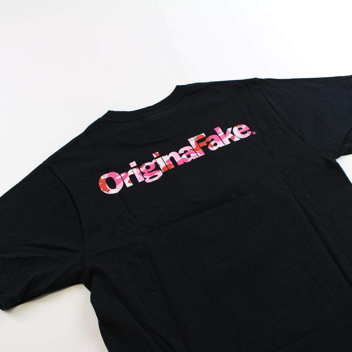 bape x kaws og fake tee black - SaruGeneral