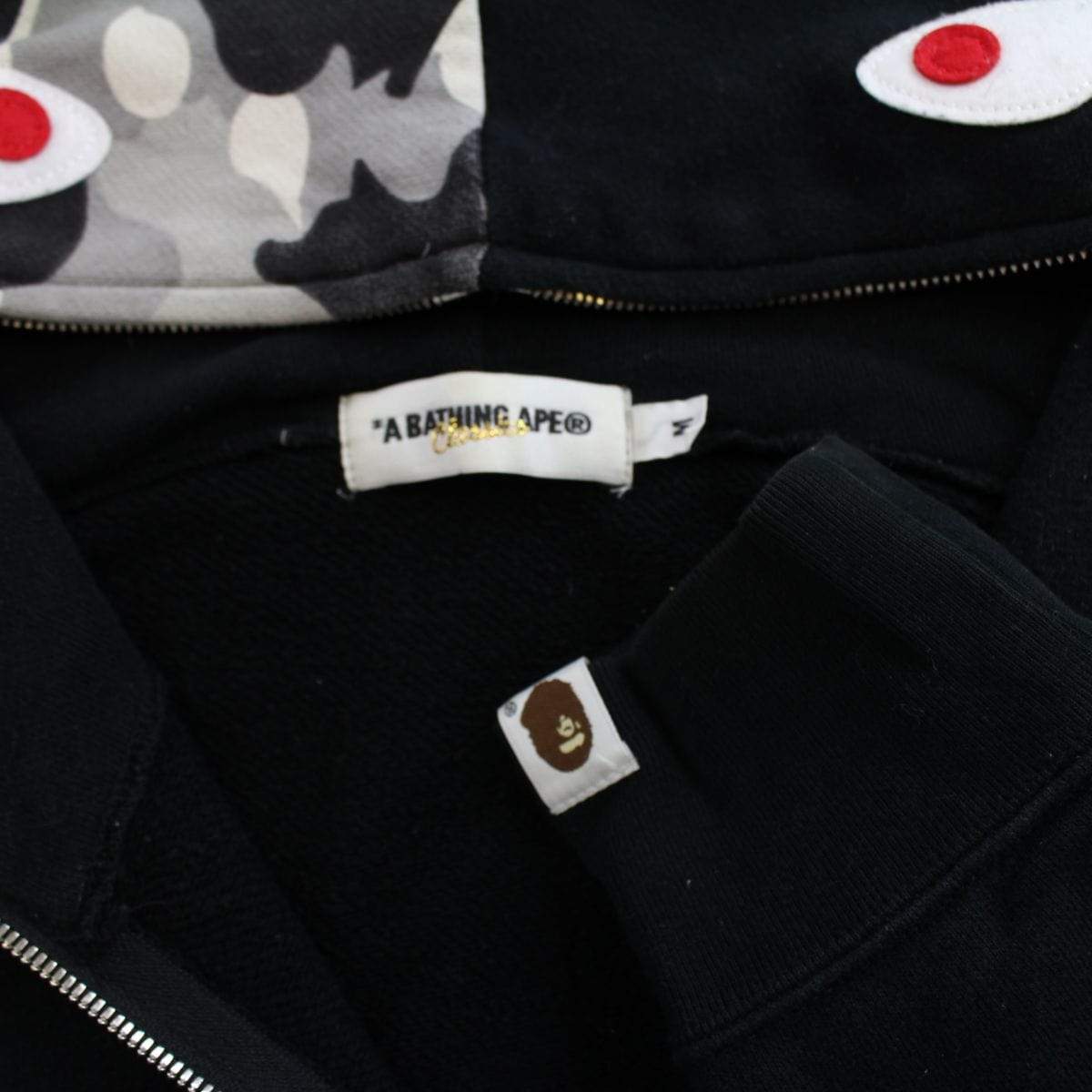 bape black/grey camo shark - SaruGeneral