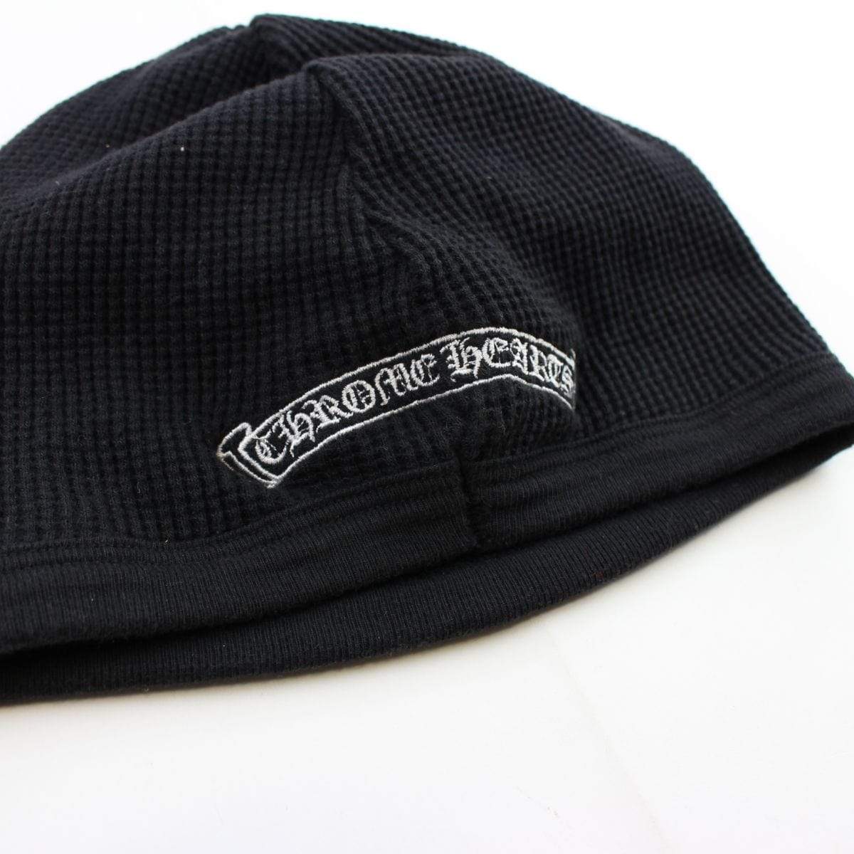 Chrome Heats Dagger Logo waffle Beanie Black - SaruGeneral