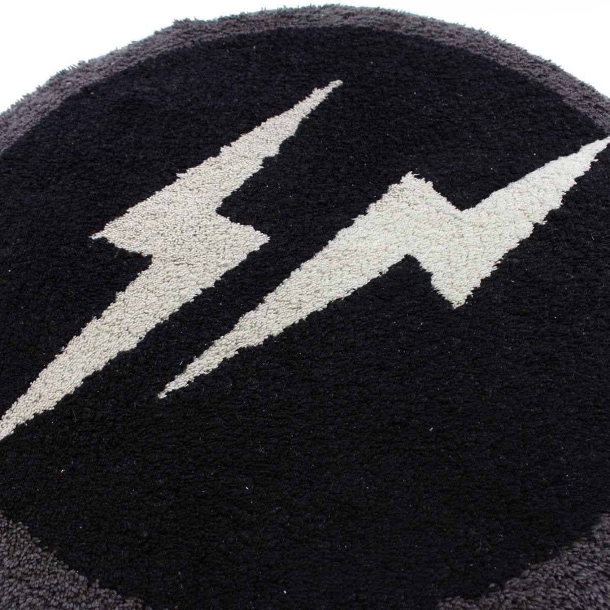 Fragment Logo Rug Black - SaruGeneral