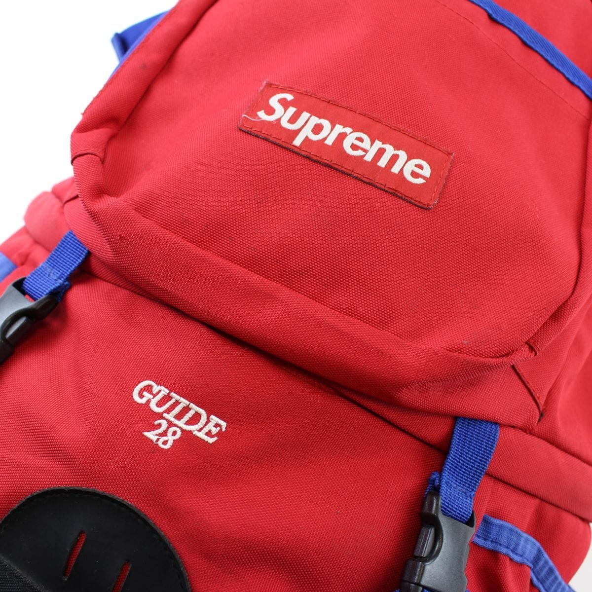 Supreme Red & Blue Guide 28 Backpack - SaruGeneral