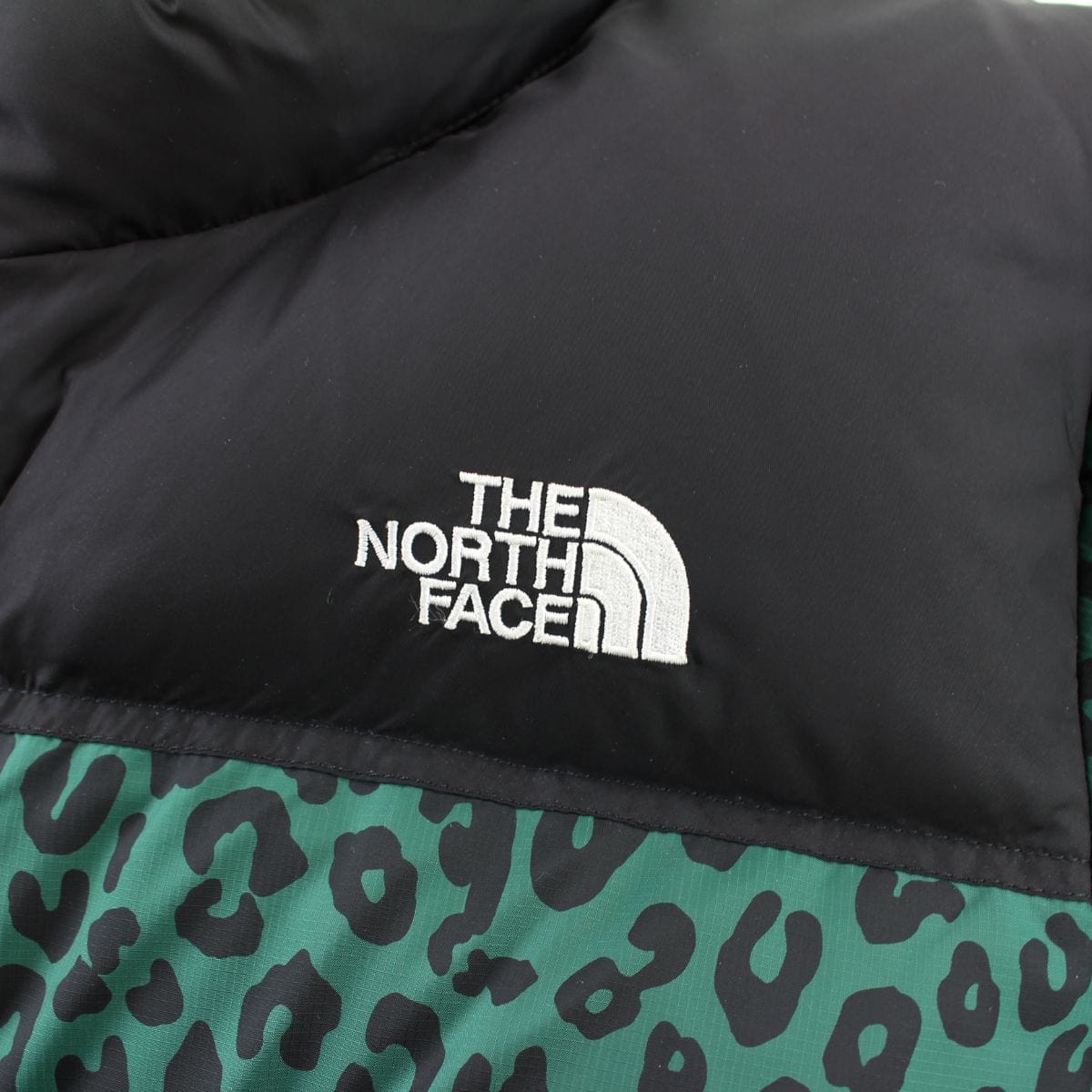 Supreme x TNF Green Leopard Nupste Jacket - SaruGeneral