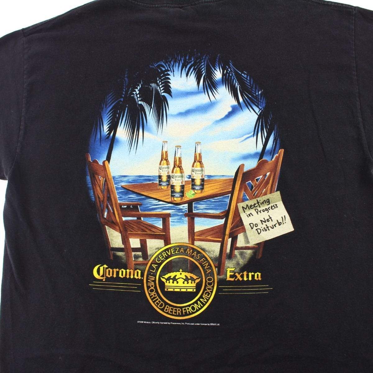 Corona Beach Chairs Graphic Tee Black - SaruGeneral