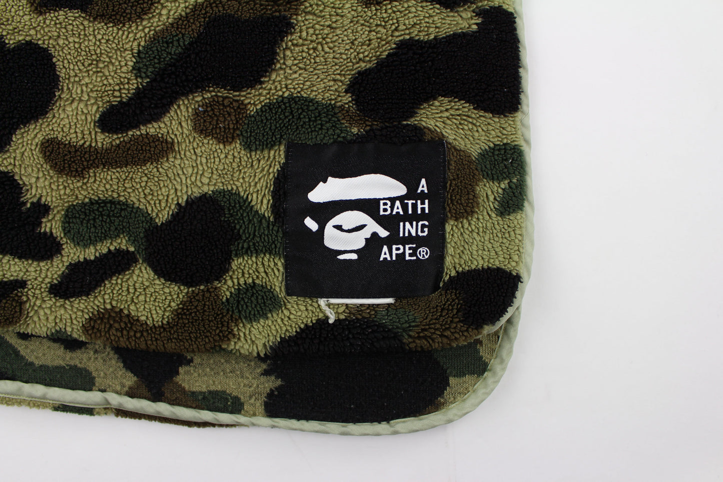 Bape 1st Green Camo boa Blanket - SaruGeneral