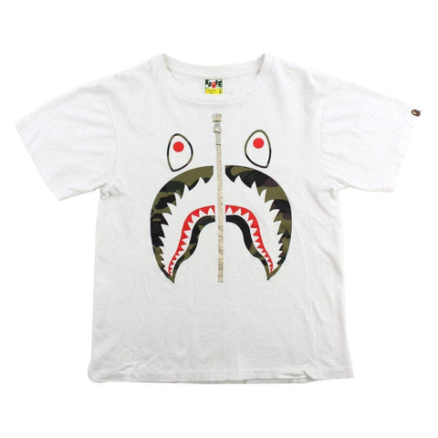 T-shirt Bape 1st Green Camo Shark Face Blanc
