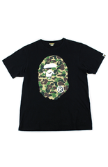 T-shirt Bape ABC Green Camo Big Ape avec logo noir