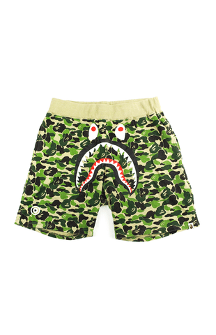 Short camouflage vert Bape ABC Shark