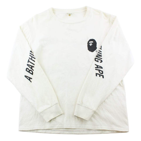 T-shirt manches longues Bape Ape Head avec logo et texte sur la manche, blanc