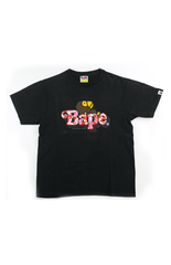 T-shirt Bape Milo Sleeping Pink Camo noir avec texte