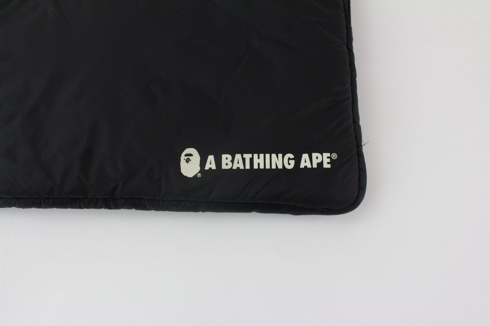 Bape Big ape logo laptop case black 33 x 24 - SaruGeneral