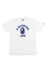 T-shirt Bape bleu camouflage avec logo universitaire Asnka blanc