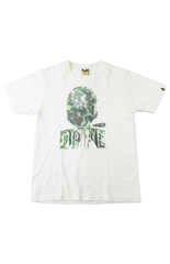 T-shirt Bape vert camouflage 3D avec logo singe et texte blanc
