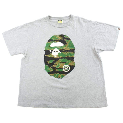 T-shirt Bape Green Tiger Camo Big Ape avec logo gris