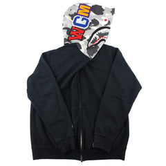 Sweat à capuche Bape gris camouflage demi-requin noir