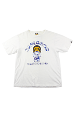T-shirt Bape Milo bleu camouflage avec logo universitaire blanc