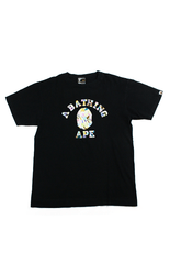 T-shirt Bape Multicamo blanc avec logo universitaire noir
