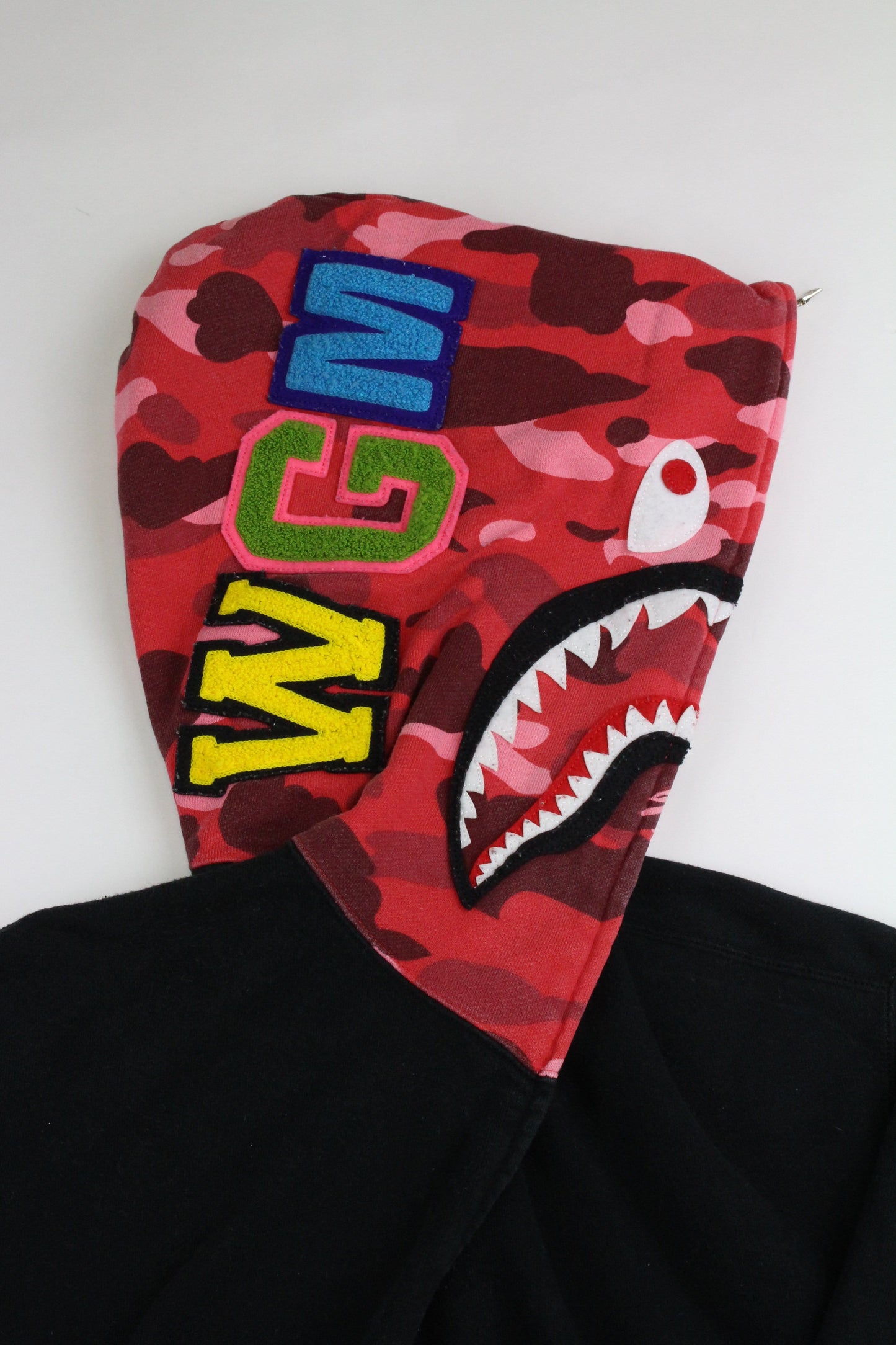 Bape Red Camo Full Face Shark Black - SaruGeneral