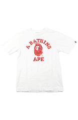 T-shirt Bape rouge camouflage NYC College avec logo blanc