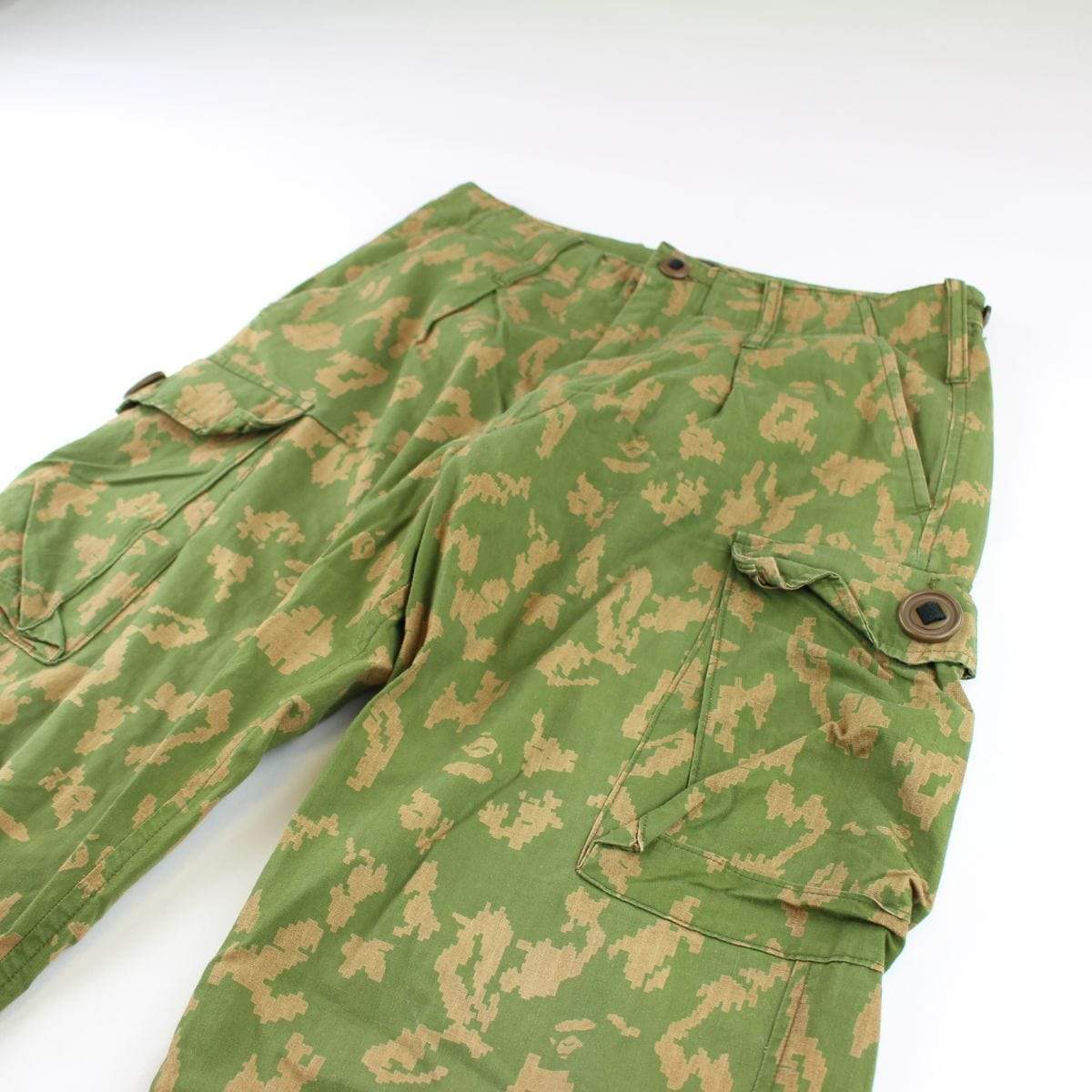 Bape Tan Green Digital Camo Pants - SaruGeneral
