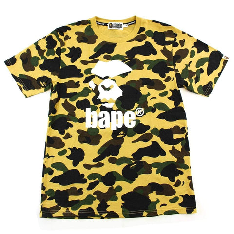 T-shirt Bape blanc avec texte Angry Face, camouflage jaune