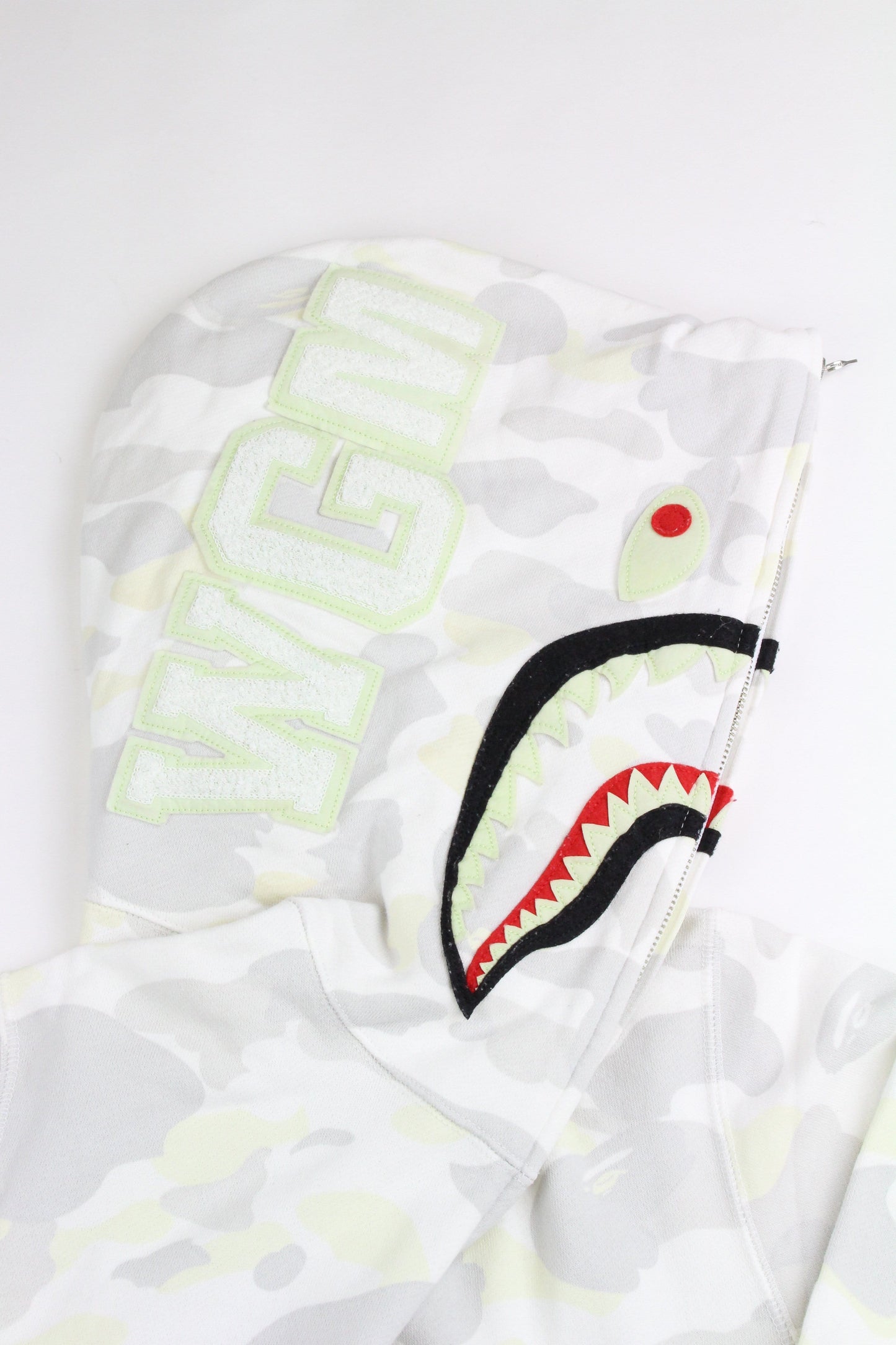 Bape White City Camo Shark - SaruGeneral