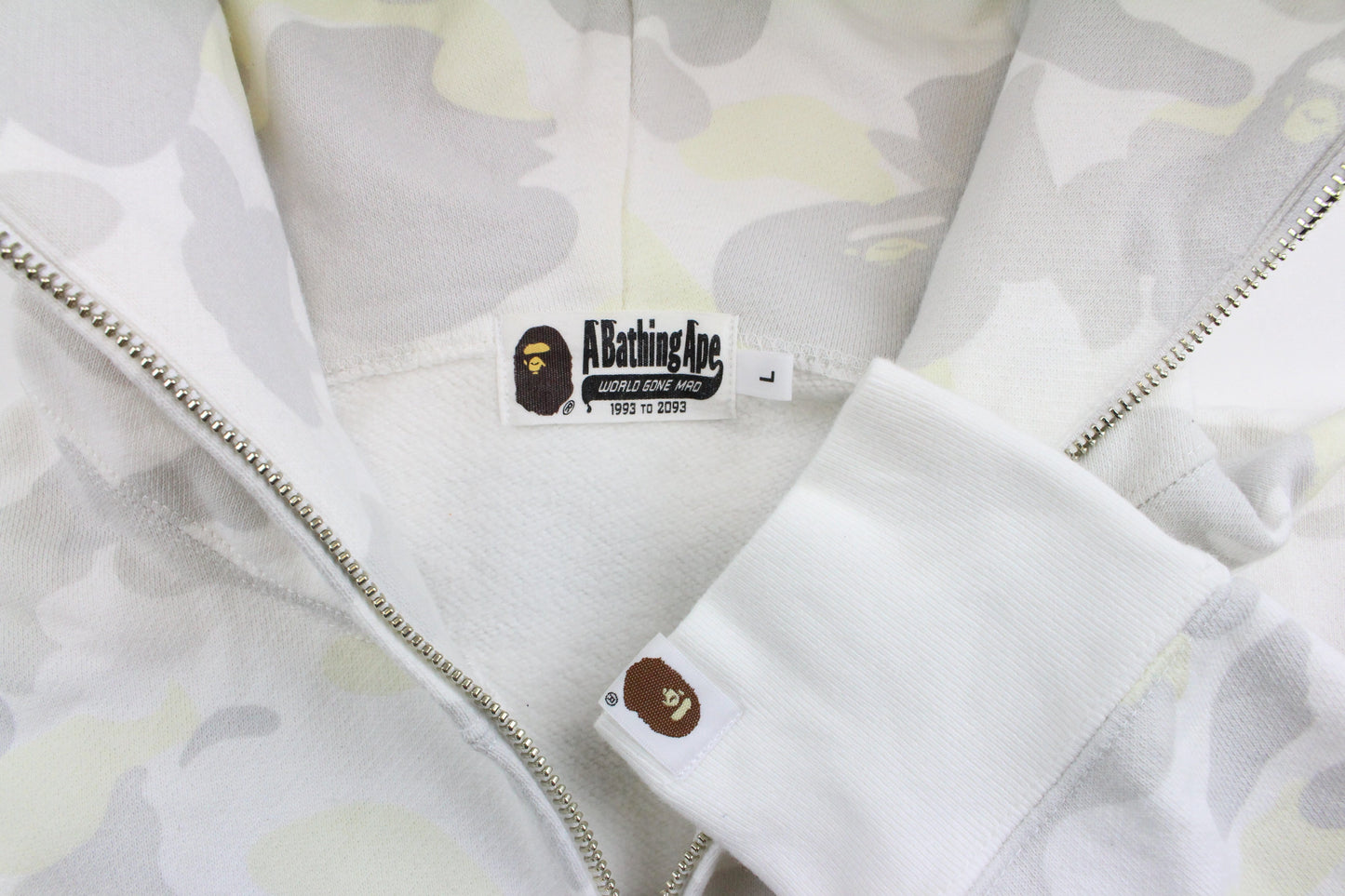 Bape White City Camo Shark - SaruGeneral