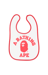 Bavoir rouge avec logo universitaire Bape