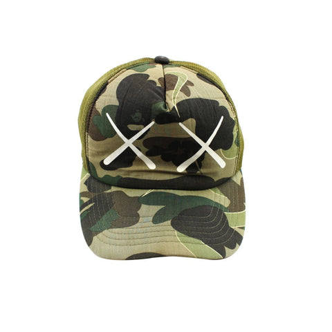 Casquette de camionneur camouflage verte Bape x Kaws 1st