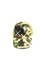 Bape x Kaws 1er chapeau de camionneur camouflage jaune