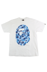 T-shirt Bape x Kaws ABC bleu camouflage avec logo Big Ape blanc
