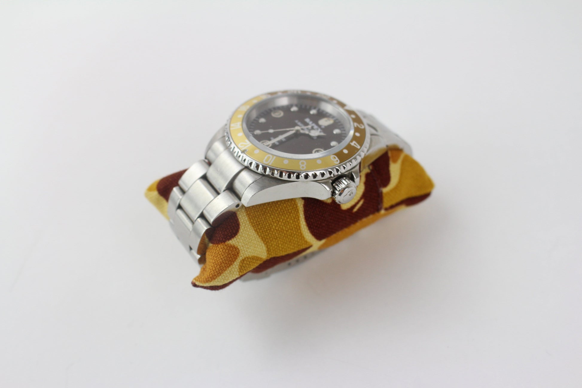 Bapex Silver Gold Brown - SaruGeneral