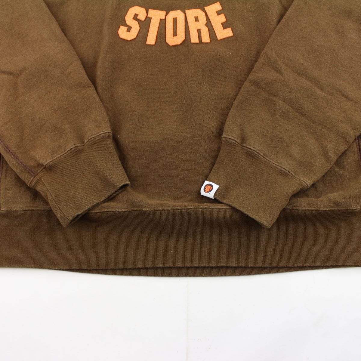 bape milo store crewneck brown - SaruGeneral