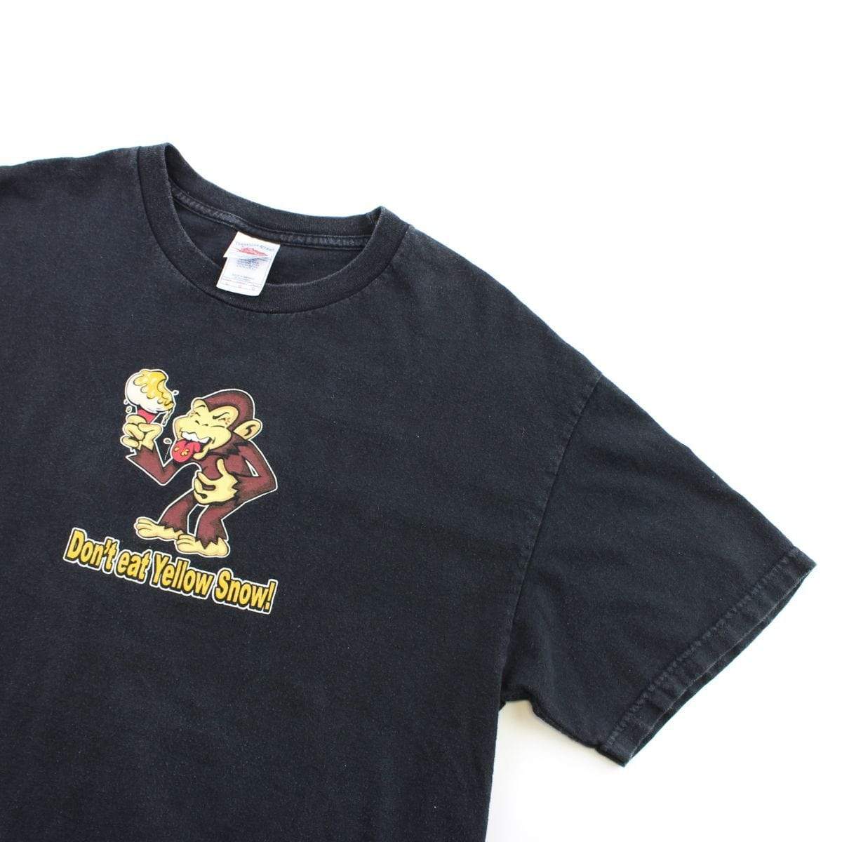 Don't Eat Yellow Snow! Monkey Tee Black - SaruGeneral