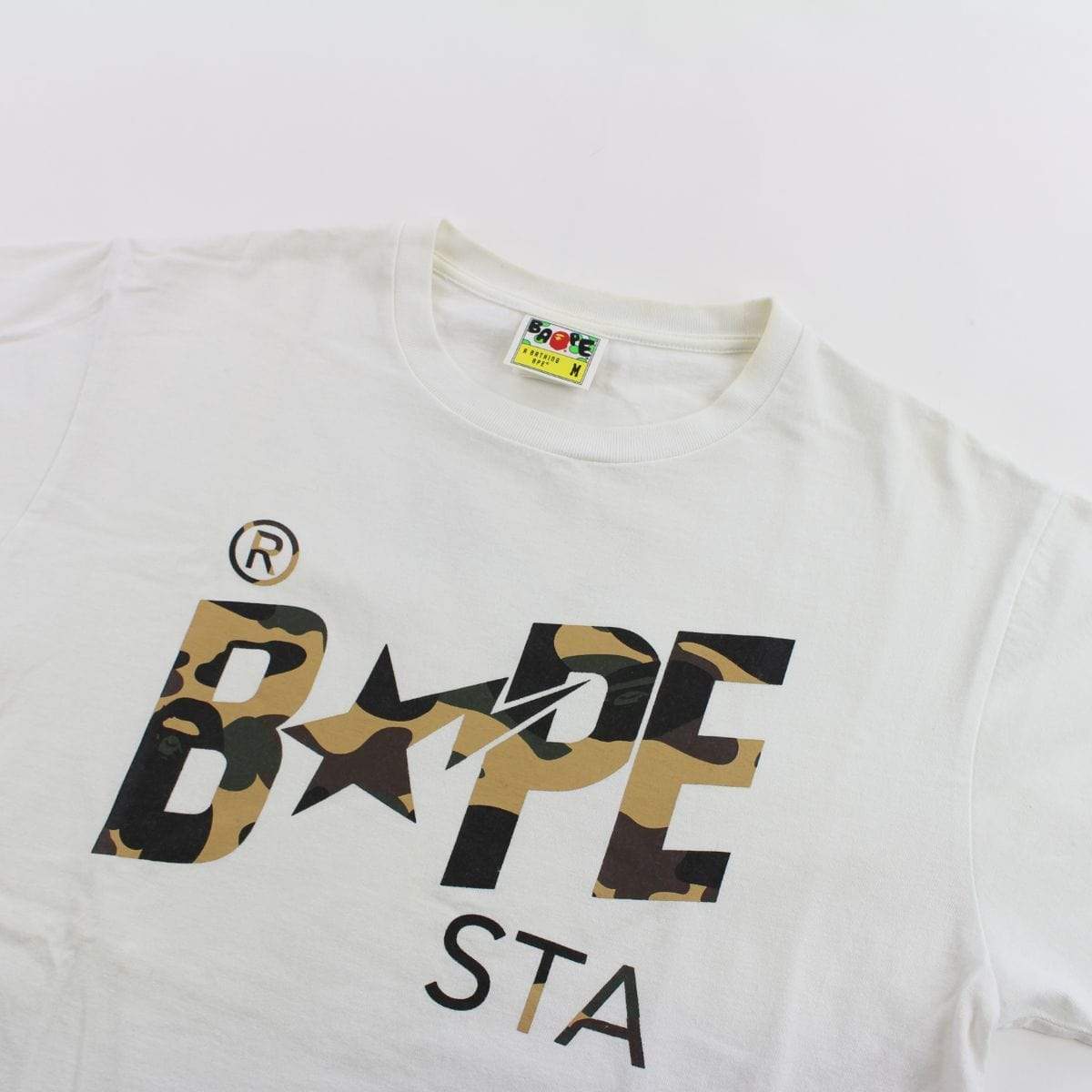 Bape 1st Yellow Camo Bapesta Logo Tee White - SaruGeneral