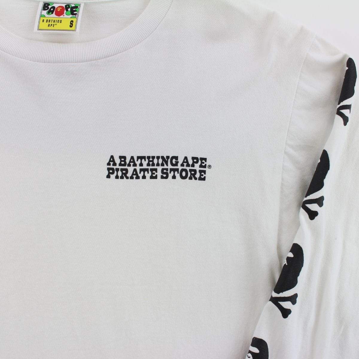 Bape Pirate Store Crossbones LS White - SaruGeneral