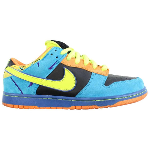 Nike Dunk Low Skate or Die