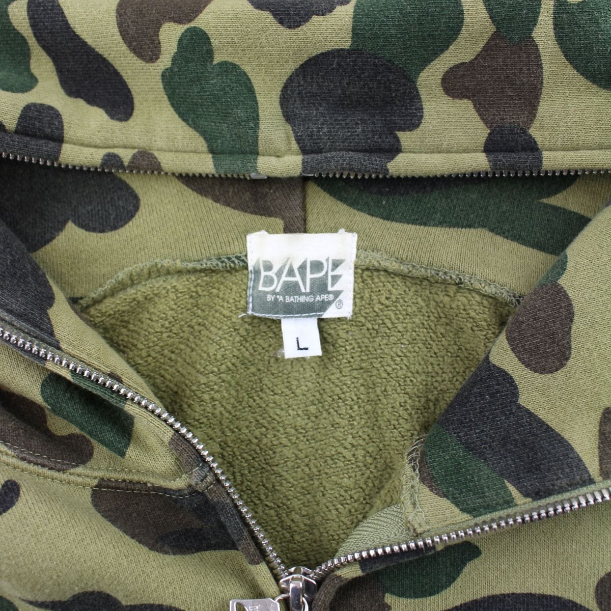 Bape 1st green camo shark - SaruGeneral