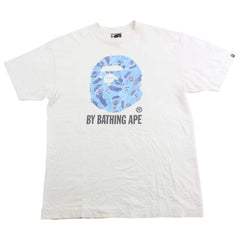 T-shirt Bape x Kaws bleu camouflage avec logo Big Ape blanc