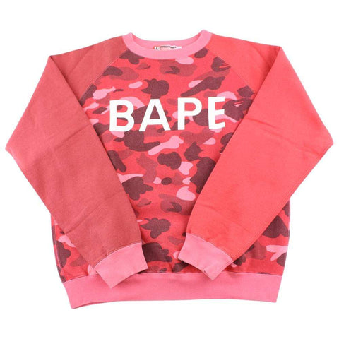 Col ras du cou Bape rouge camouflage avec texte