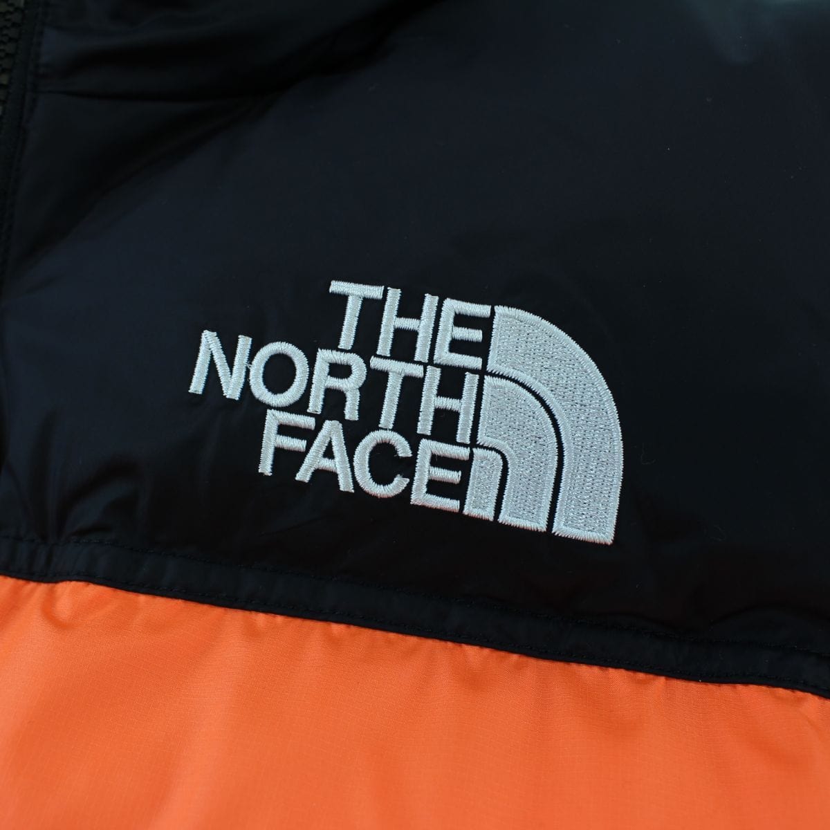 Supreme x TNF Nupste Jacket Orange - SaruGeneral