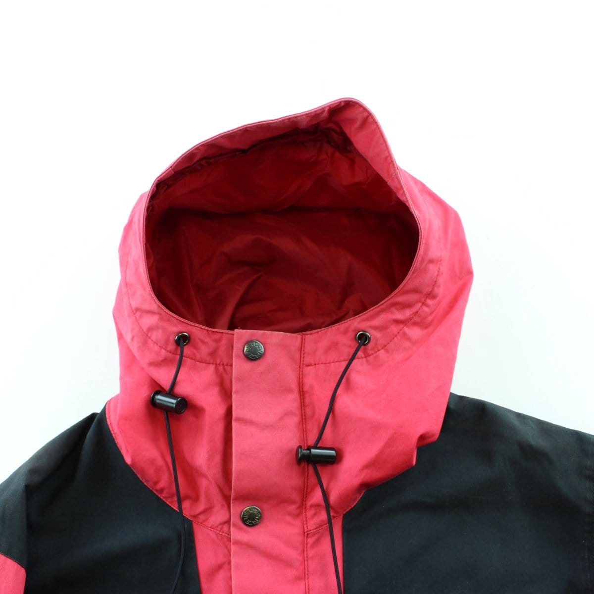Supreme x The North Face Wax Jacket Red – SARUGENERAL