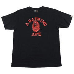 T-shirt Bape Red Camo NYC College avec logo noir