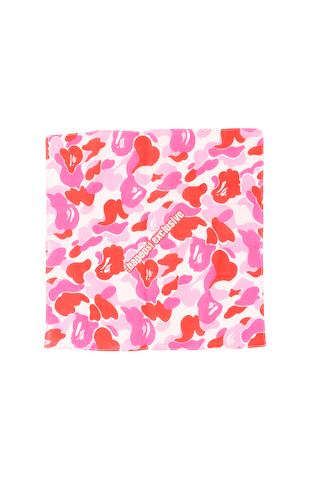 mouchoir Bape x Pepsi ABC rose camouflage
